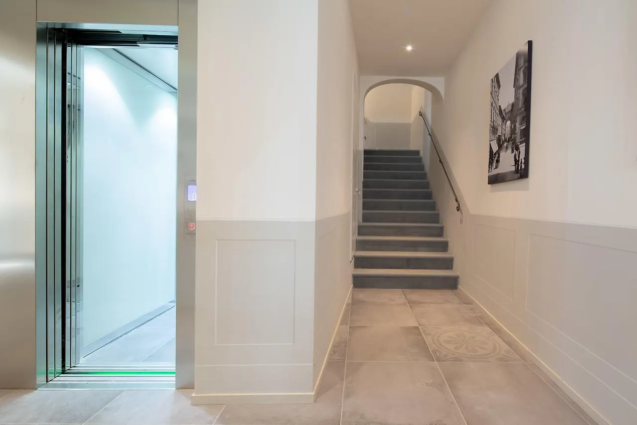 Carapelli Apartments Florencia 0*,