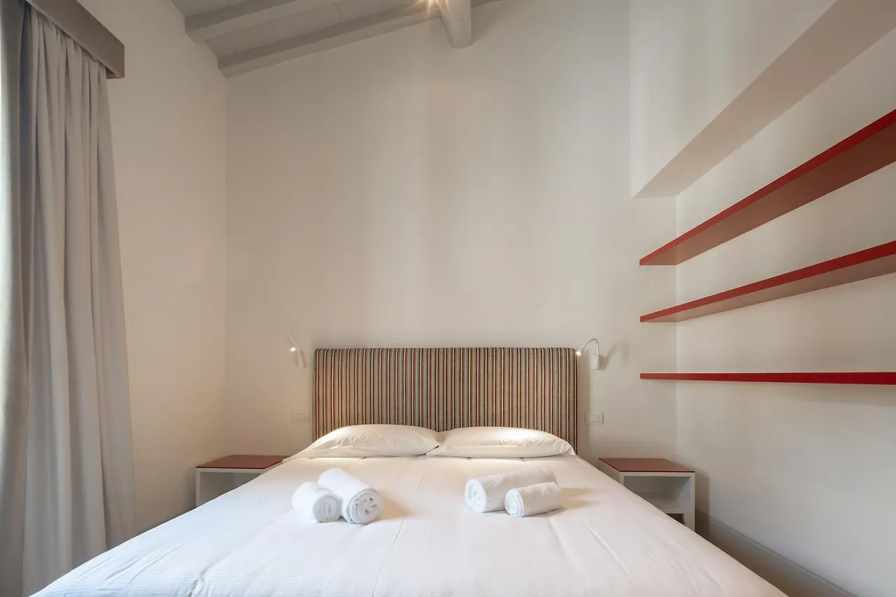 Carapelli Apartments Florencia 0*,