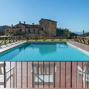  Vakantieboerderij Borgo Macereto